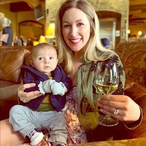 Meet your Posher, Laura